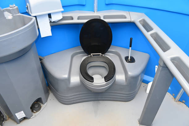 Porta potty delivery and setup in South Nyack, NY